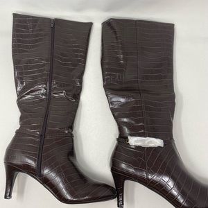 COPY - Karen Scott Hanna Size 9.5 Brown Croco